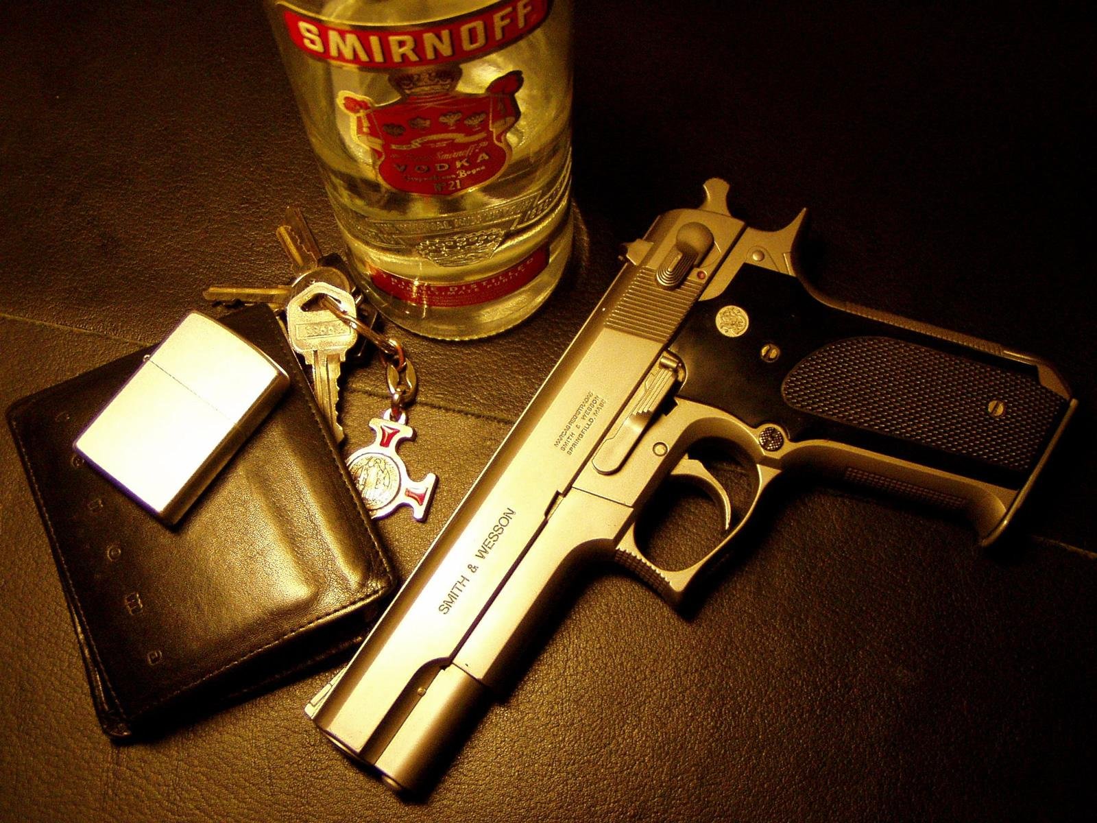 оружие, smirnoff, пистолет